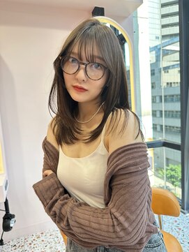 ボタン シブヤ(VOTAN SHIBUYA) 韓国風スタイル/顔まわりレイヤーカット/前髪あり/