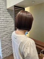 エルサフィロ ヨドヤバシ(el zafiro yodoyabashi)&nbsp;ぱつっとボブ　ラベンダーピンクベージュ