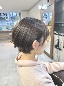 スリー(THREE) 髪質改善トリートメント  縮毛矯正　ストレート　酸性　カラー