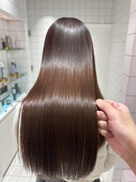 ロンドルーチェ 心斎橋(Lond luce)&nbsp;ダークアッシュ/ミディアムレイヤーカット［髪質改善/縮毛矯正］