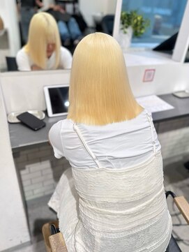 カラ ヘアーサロン(Kala Hair Salon) ブロンドボブ