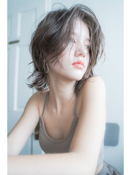 ガレージ バイ グリーン 原宿 表参道(Garage by green) 【loki】ボブレイヤー×エアーウェーブ