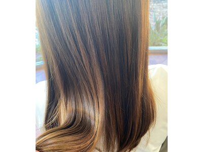 ヘアデザインとケアメニューでキレイのお手伝いをいたします