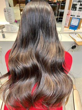 アデプト 金町店(adept) 無造作ウェーブナチュラルハイライト