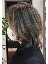 ネックス 表参道本店(nex)&nbsp;魅力倍増カールセミディショートヘア姫カットダークアッシュ白髪