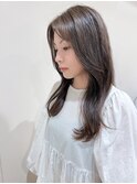 セミロングスタイル　サイドバングレイヤー