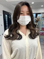 ツキ 横浜店(tuki)&nbsp;インナーカラーケアブリーチイヤリングカラーハイライトレイヤー