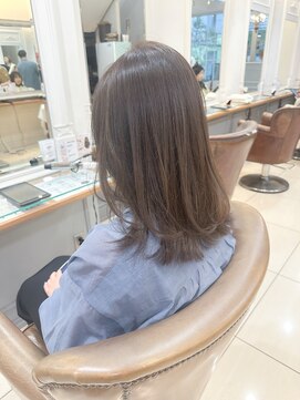 ネオリーブアイム 横浜西口店(Neolive aim) セミディ ワンカールスタイル グレージュ 【横浜】k