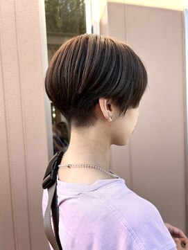 クロエ バイ ラヴィズム 小針店(CLOE by LUVISM) 刈り上げショートヘア