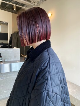 ステン(sten) 切りっぱなしボブ/タッセルボブ/ストレートボブ/ボルドーカラー