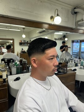 ザチョップショップ キチジョウジ(THE CHOP SHOP KICHIJOJI) ブックマークでカウンセリング時にご利用くださいクルーカット