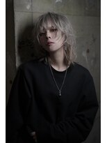 シン(syn)&nbsp;ロングウルフ