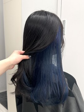 アライブ キチジョウジ(ALIVE Kichijoji) 地毛を活かしたインナーカラー!