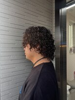 アーティ(aaty)&nbsp;メンズカット/センターパート/ツイストスパイラル/フェザー