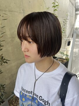 バイユアオウンフラワーズコロンカバ(buy your own flowers : kava) 透明感◎ナチュラルボブ