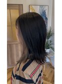 切りっぱなしミディアムスタイル