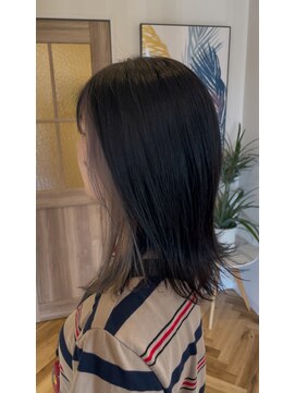 ビューティーワークスループライン(beautyworks LoopLine) 切りっぱなしミディアムスタイル