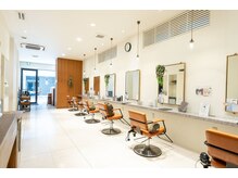 メリーランド 日吉(MerryLand)の雰囲気（広々した空間でゆったりお過ごしいただけます。髪質改善）