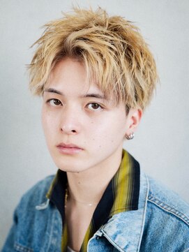 アルバム 新宿(ALBUM SHINJUKU) サーフカールフェザーパーマ刈り上げセンターパート_F21030