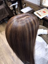 ハピネス クローバー 八木店(Happiness CLOVER)&nbsp;白髪ぼかしハイライト　脱白髪染め　グレージュ