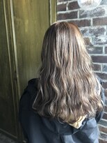 エイミー(Aimee)&nbsp;Aimee ツヤ髪波ウェーブ×3Dハイライトグレージュ