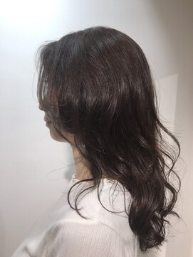 ココ スムス(coco sumusu) イルミナカラー×透明感×フェミニンカール