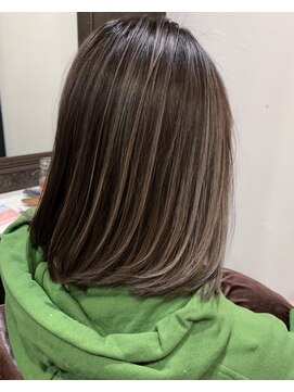 シフト ニュートラル(SHIFT N) コントラストハイライト