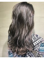 エッジ 下北沢(edge.)&nbsp;edge.下北沢 透明感ダークアッシュハイライトカラー