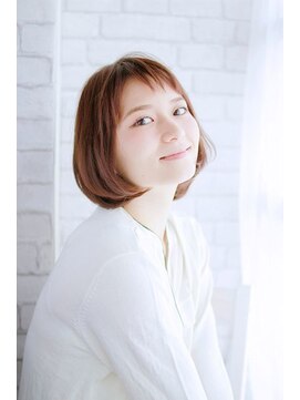 プティルカ ディーシー本店(PutiLuca D.C.) ショートバングの内巻きショートボブ