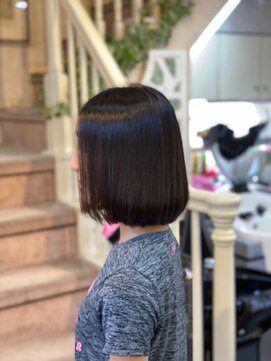 美容室 ティンカーベル ボブ