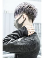 クレドガーデン 西新井店(CRED GARDEN)&nbsp;爽やかツーブロック刈り上げ シルバーブルージュ黒髪/西新井