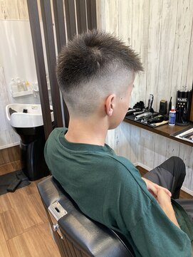 ライズヘアー(RISE HAIR) スクールフェード