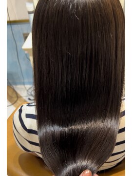 ロンド ストラーダ 心斎橋(Lond strada) 韓国前髪顔周りロング×インナーグレージュ[心斎橋/髪質改善]