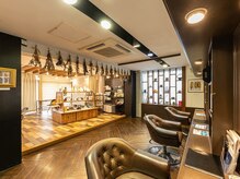 居心地の良さを大切にしました！施術は光が溢れる、ゆったりと明るい空間で[古河/髪質改善/縮毛矯正]