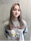 ホワイトベージュ×ローライト