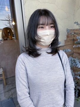 シー 岡崎(,SHE) 大人ガーリー/チョコレート/モード/プリカール/岡崎/東岡崎