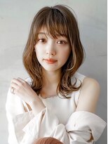 ギークス(GEEKS)&nbsp;【GEEKS渋谷】ブリーチなし/艶ベージュ/顔周りレイヤー/冬カラー