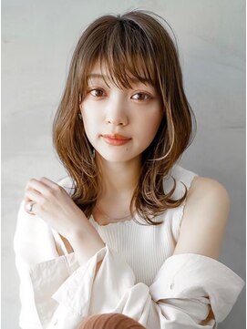 ギークス(GEEKS) 【GEEKS渋谷】ブリーチなし/艶ベージュ/顔周りレイヤー/冬カラー