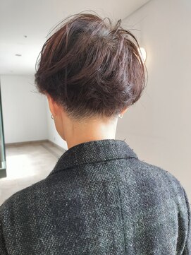 ビュートリアム 神戸(BEAUTRIUM) 刈り上げ丸みショート/ショートカット/ショートヘア/30代/40代