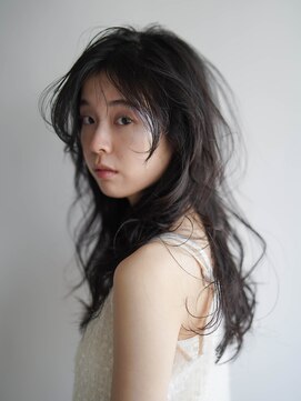 キジ(kiji) ロングレイヤー/ロングヘア〔久屋/丸の内/久屋大通/高岳/栄〕