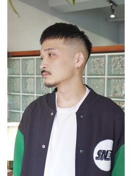 アイダブリューティー ヘア デザイン(IWT hair design) ローフェードクロップスタイル【大名/メンズカット】