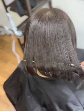ヘアーサロン カラー 色彩店(COLOR) グレージュカラー