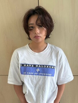 トワ バイ リンネ(Towa by Lin’ne) 10代からオトナ女性まで似合う/抜け感ラフ『アンニュイパーマ』