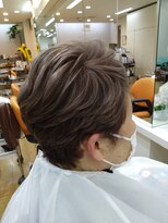 ニューカンヌ 美容室&nbsp;白髪ぼかしカラー