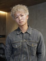 スキルメイト 天神(SKILL MATE) 【SKILL】スパイキーショート/メンズ/ブリーチ/眉毛/パーマ