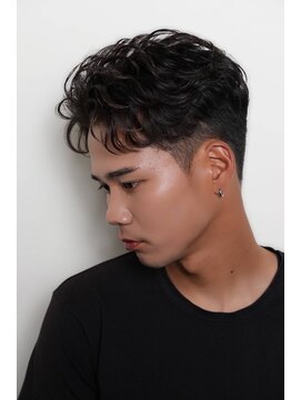 グロウ 博多店(growth) ツーブロックショートパーマ