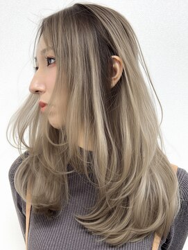 ジゼル(GiseL) バレイヤージュ 白髪ぼかし