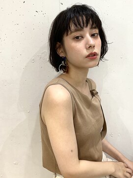 キー(kii) Kii  色っぽ可愛いナチュラルボブ