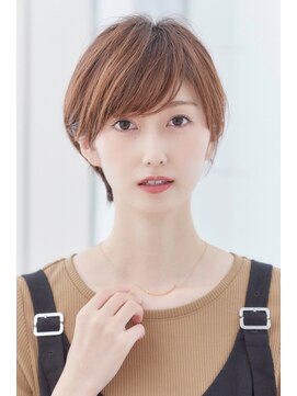 ミチオ ノザワ ヘアサロン ギンザ(Michio Nozawa HAIR SALON Ginza) キレイめカジュアルなショートスタイル