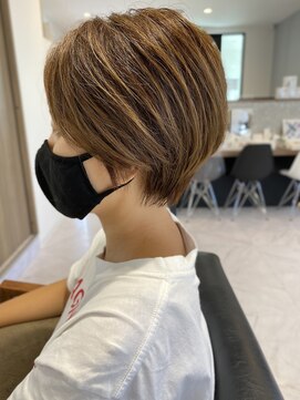 ピアーネ(PIANE) メリハリの効いた美シルエットショート